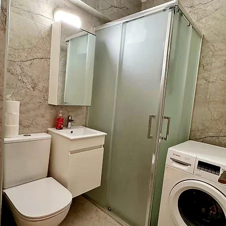 Apartment Beautiful 1 Bedroom 600 Meters From The Sea Venus