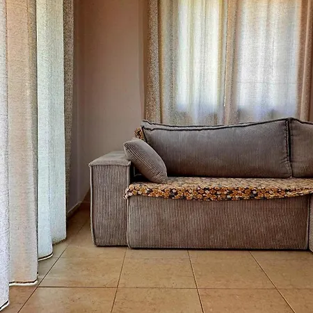Apartment Beautiful 1 Bedroom 600 Meters From The Sea Venus Paphos