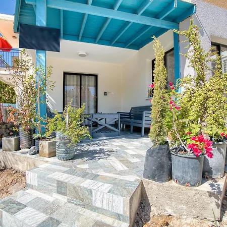 Beautiful 1 Bedroom 600 Meters From The Sea Venus Apartment Paphos